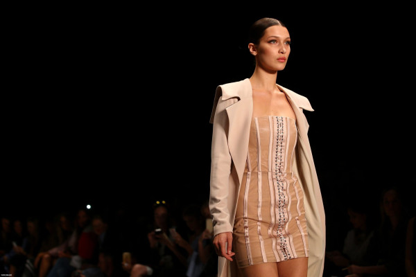 Bella Hadid pic #947163
