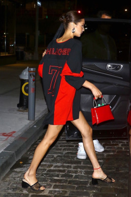Bella Hadid pic #1059501