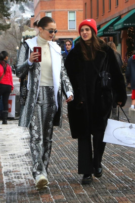 Bella Hadid pic #996095