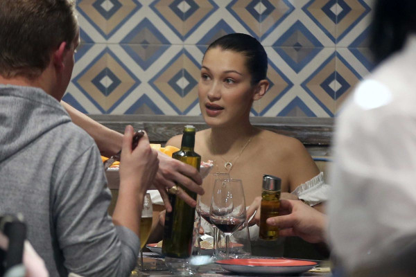 Bella Hadid pic #999097