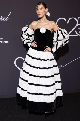 photo 13 in Bella Hadid gallery [id1305329] 2022-07-15 00:00:00
