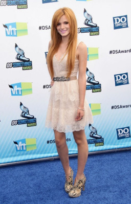 Bella Thorne pic #655124