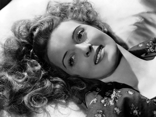 Bette Davis pic #239783