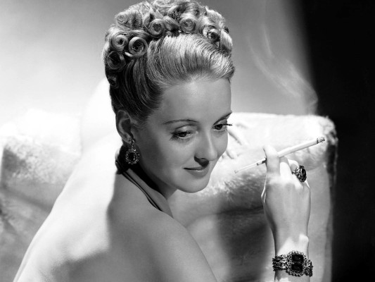 Bette Davis pic #239788