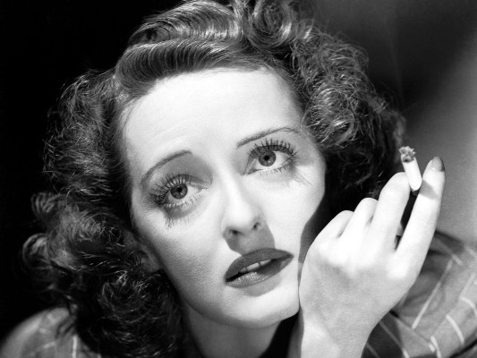 Bette Davis pic #241500