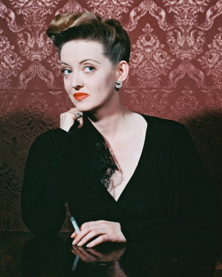 Bette Davis pic #369000