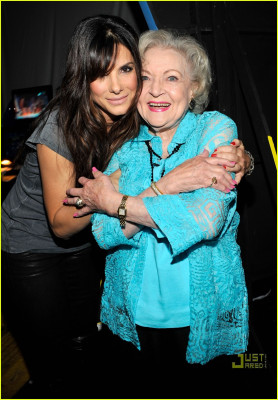 photo 5 in Betty White gallery [id304646] 2010-11-17 00:00:00