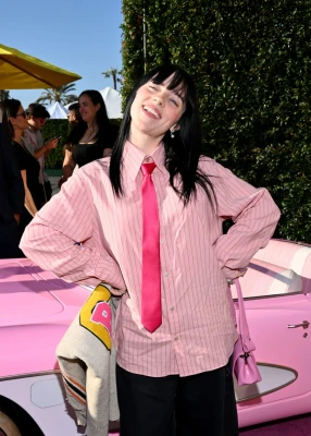 photo 21 in Billie Eilish gallery [id1331738] 2023-08-14 00:00:00