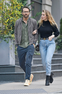 photo 4 in Blake Lively gallery [id1285298] 2021-12-05 00:00:00