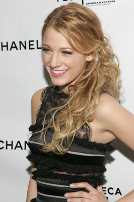 photo 19 in Blake Lively gallery [id131405] 2009-02-04 00:00:00