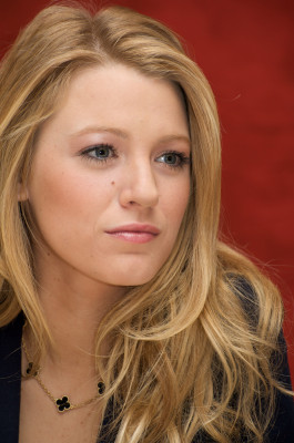 Blake Lively pic #435671