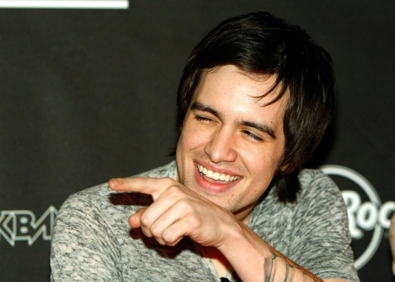 photo 8 in Brendon Urie gallery [id156616] 2009-05-15 00:00:00