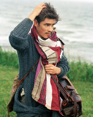 photo 29 in Brenton Thwaites gallery [id1290178] 2021-12-24 00:00:00