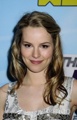 photo 4 in Mendler gallery [id567825] 2013-01-22 00:00:00