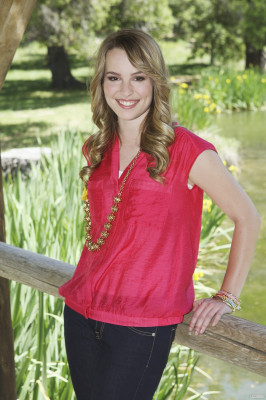 photo 27 in Mendler gallery [id567832] 2013-01-22 00:00:00
