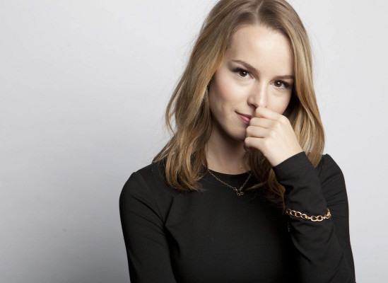 photo 22 in Bridgit Mendler gallery [id665921] 2014-02-03 00:00:00