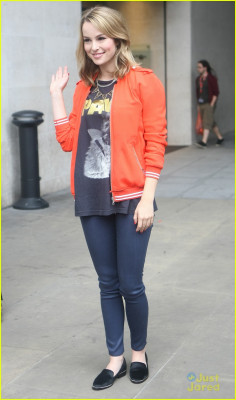 photo 4 in Bridgit Mendler gallery [id666208] 2014-02-04 00:00:00
