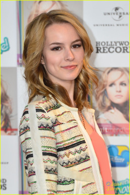 photo 3 in Bridgit Mendler gallery [id666231] 2014-02-04 00:00:00
