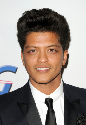 photo 4 in Bruno Mars gallery [id401369] 2011-09-09 00:00:00