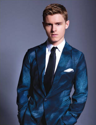 Callan McAuliffe pic #477909