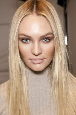 Candice Swanepoel pic #413166