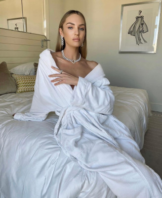 Candice Swanepoel pic #1261151
