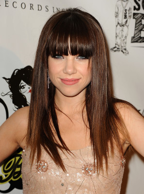 Carly Rae Jepsen pic #536415