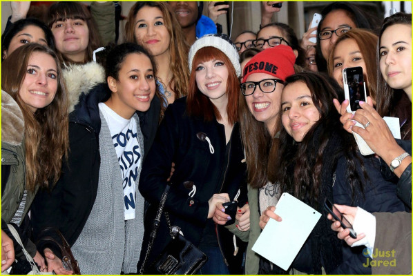 Carly Rae Jepsen pic #711228