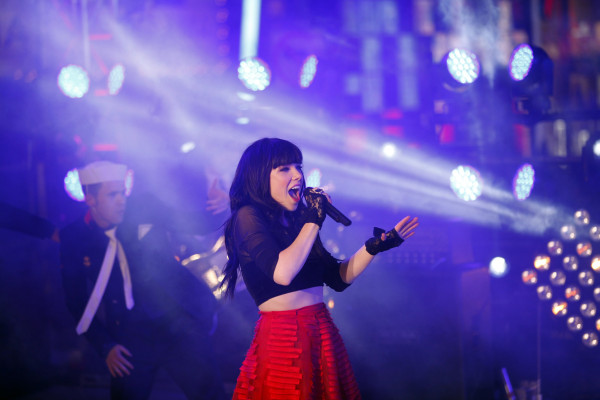 Carly Rae Jepsen pic #575658