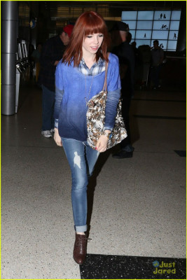 Carly Rae Jepsen pic #711222