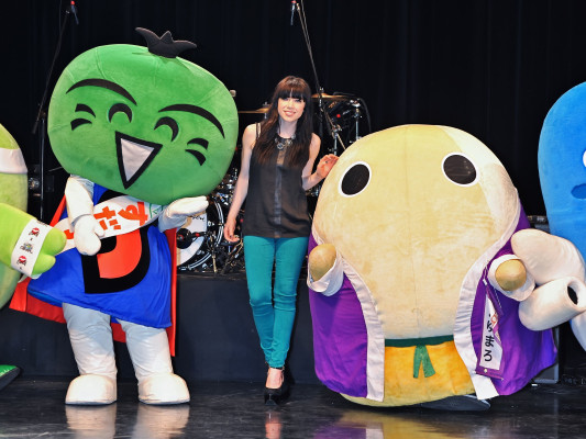 Carly Rae Jepsen pic #575336