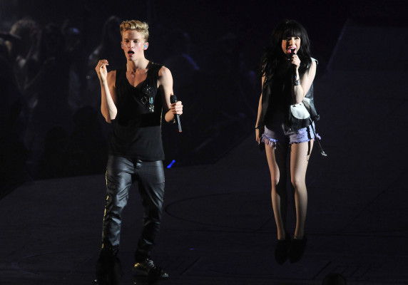 Carly Rae Jepsen pic #582442