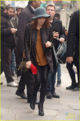 Carly Rae Jepsen pic #711209