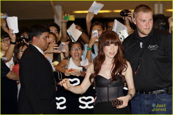 Carly Rae Jepsen pic #697002