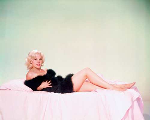 Carroll Baker pic #408436