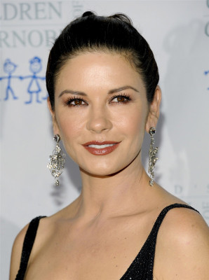Catherine Zeta Jones pic #423856