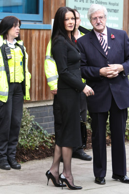 Catherine Zeta Jones pic #553684