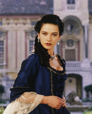 Catherine Zeta Jones pic #194633