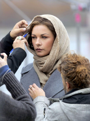photo 15 in Catherine Zeta Jones gallery [id599871] 2013-05-04 00:00:00
