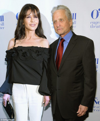 photo 4 in Catherine Zeta Jones gallery [id695011] 2014-05-06 00:00:00