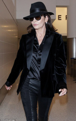 photo 24 in Catherine Zeta Jones gallery [id978715] 2017-11-13 00:00:00