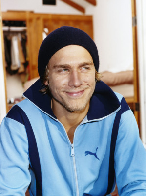 Charlie Hunnam pic #528160