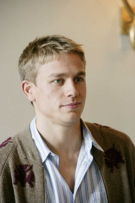 Charlie Hunnam pic #524243