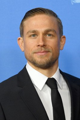 Charlie Hunnam pic #921721