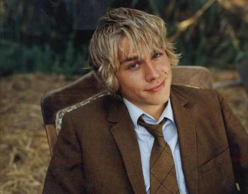 Charlie Hunnam pic #522157