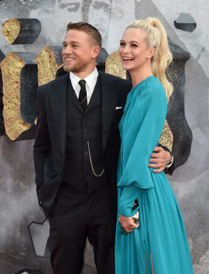 Charlie Hunnam pic #940191