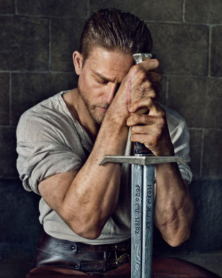 Charlie Hunnam pic #921208