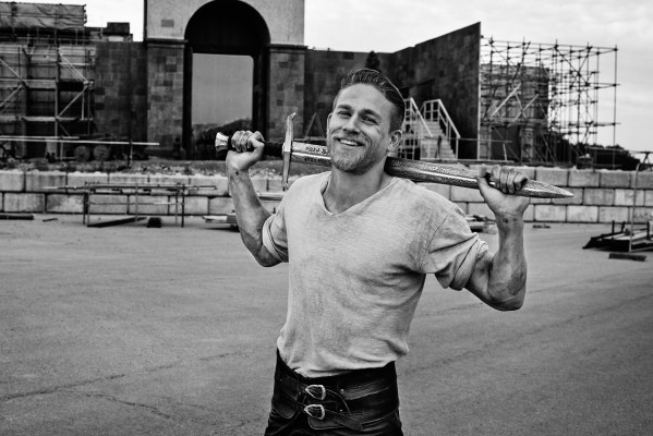 Charlie Hunnam pic #921212