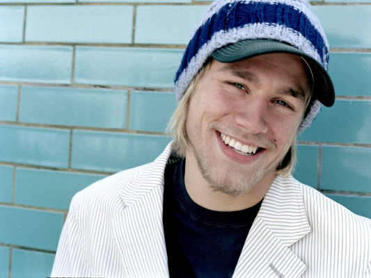 Charlie Hunnam pic #236208