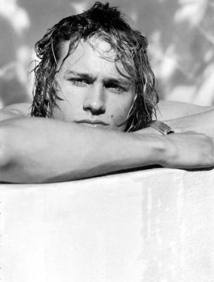 Charlie Hunnam pic #523159